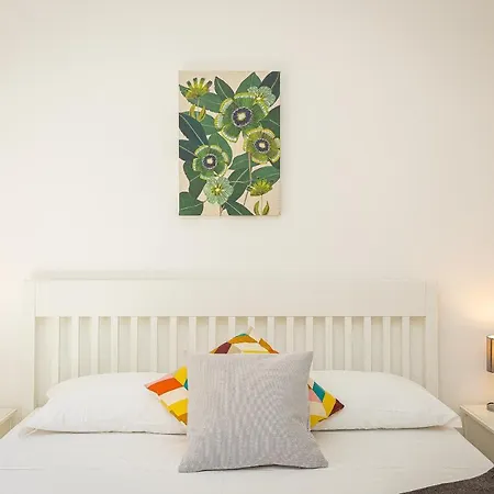 Apartament Cesare By In *