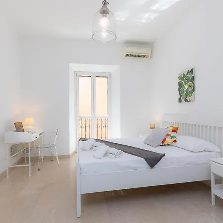 Cesare By In Apartament *